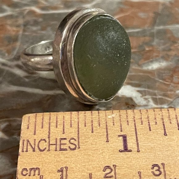 VINTAGE  Sterling Silver Sea Glass Ring Sz 7.5 - Picture 5 of 5